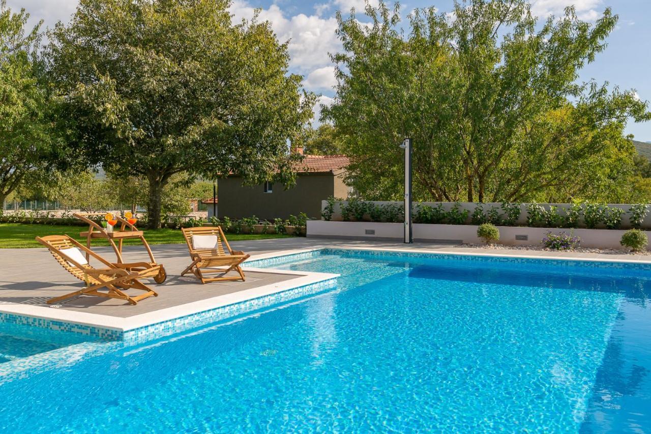 Villa Dali - Luxury Holiday House In Relaxing Area Sicane Buitenkant foto